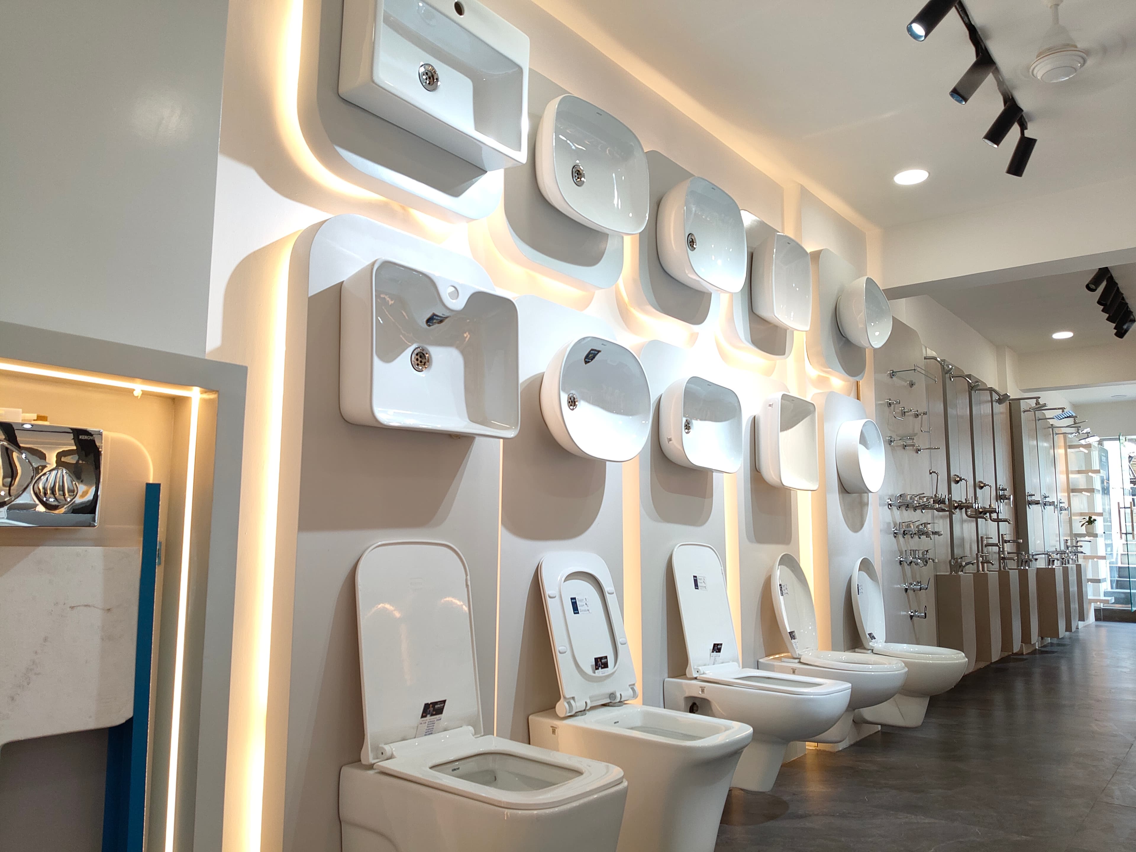 AARESS Enterprises showroom photo - IMG20260521135848